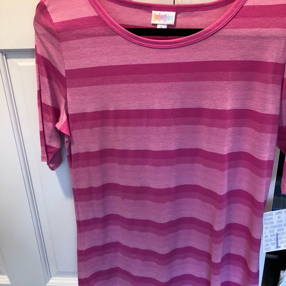 Large stripped GiGi LuLaRoe